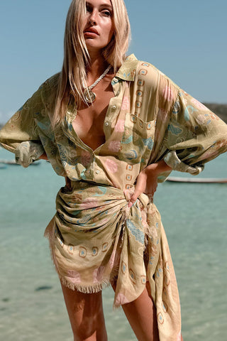 aquarius-travel-scarf