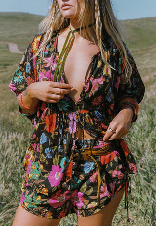 valley-of-the-dolls-short